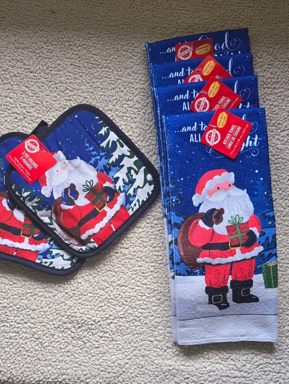 CHRISTMAS HOUSE Santa Clause Kitchen Towels 2 Pot Holders Vibtsnt Colors